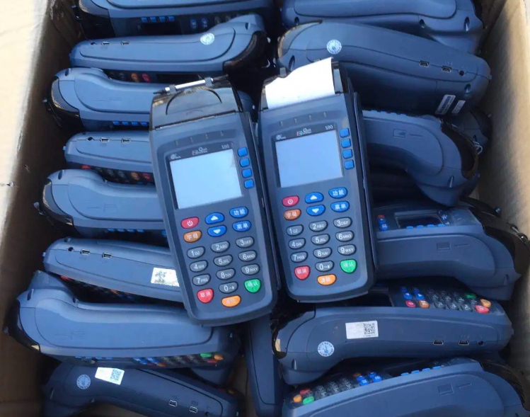 百富S910客服电话是什么？